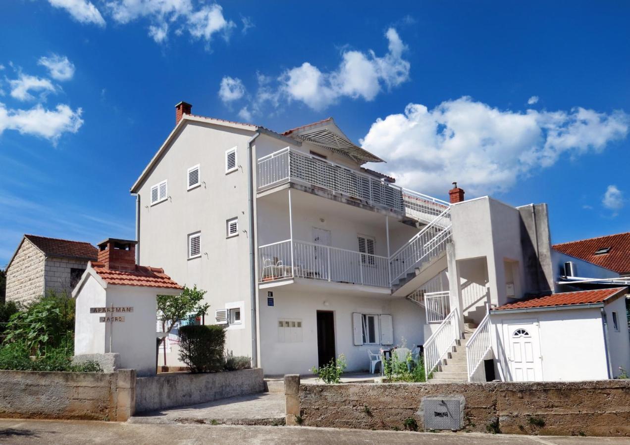 Apartment Jadro Supetar Exterior photo